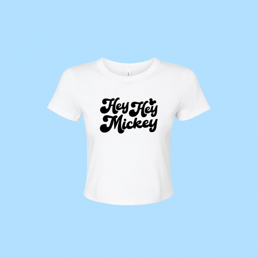 Hey Hey! Cropped Tee